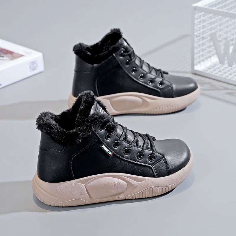 TUNEQ - BUTY